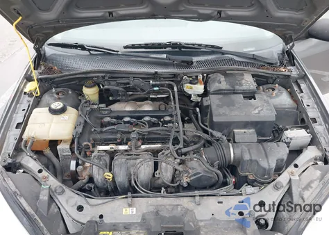 2005 Ford Focus Zx4 from USA, damaged, VIN 1FAFP34N95W312583